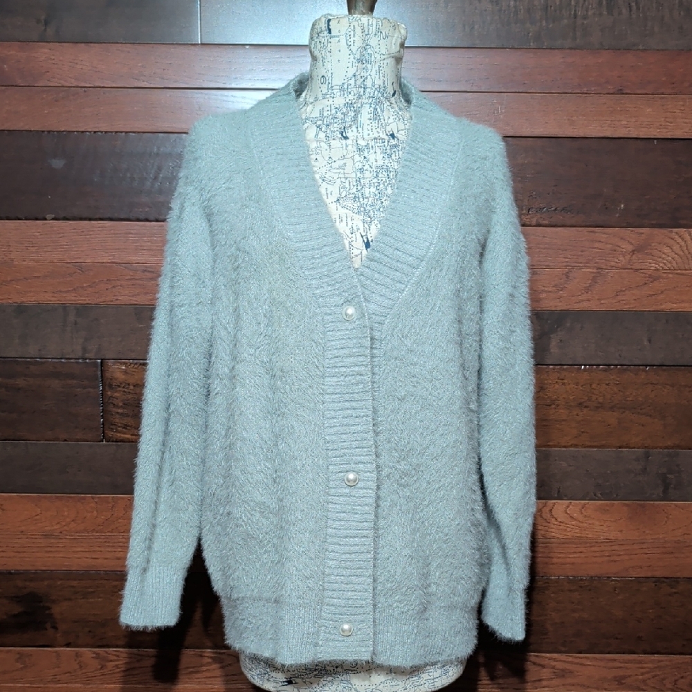 No Brand Tag Cozy Gray Women's Sweater